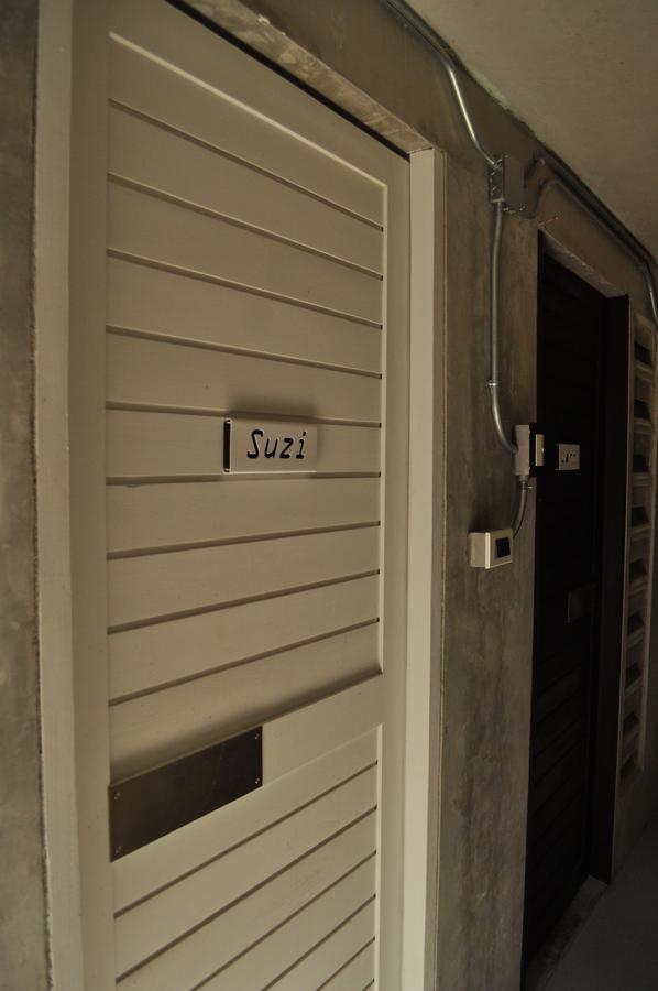 Nexchange Hostel Bangkok Exterior foto